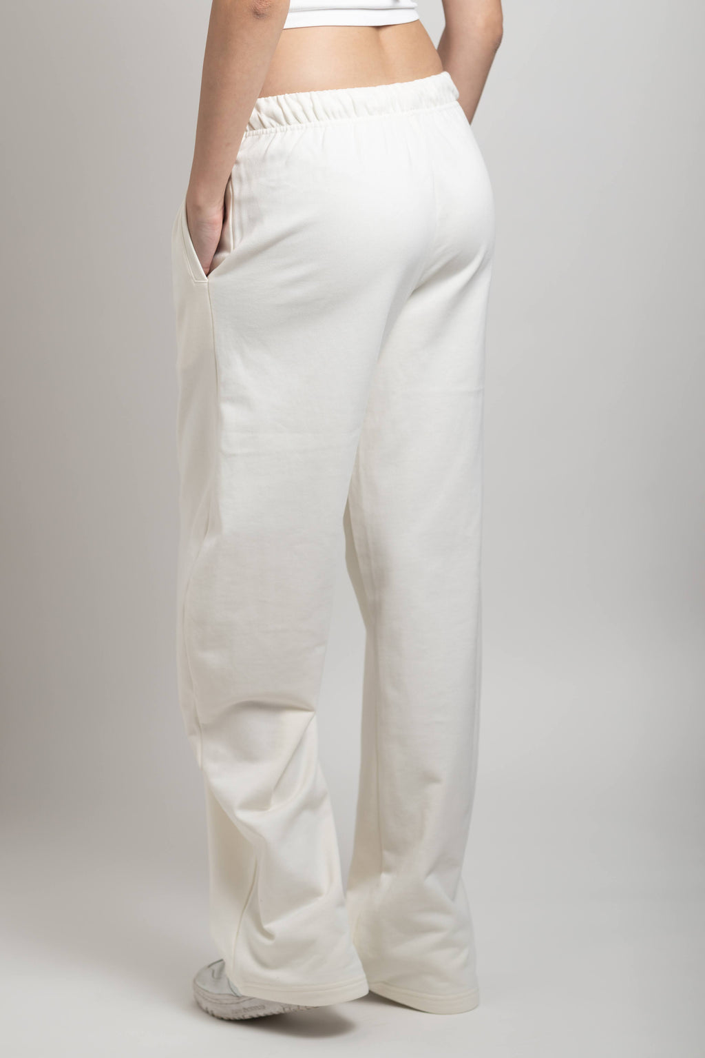 Cove White Sweatpants